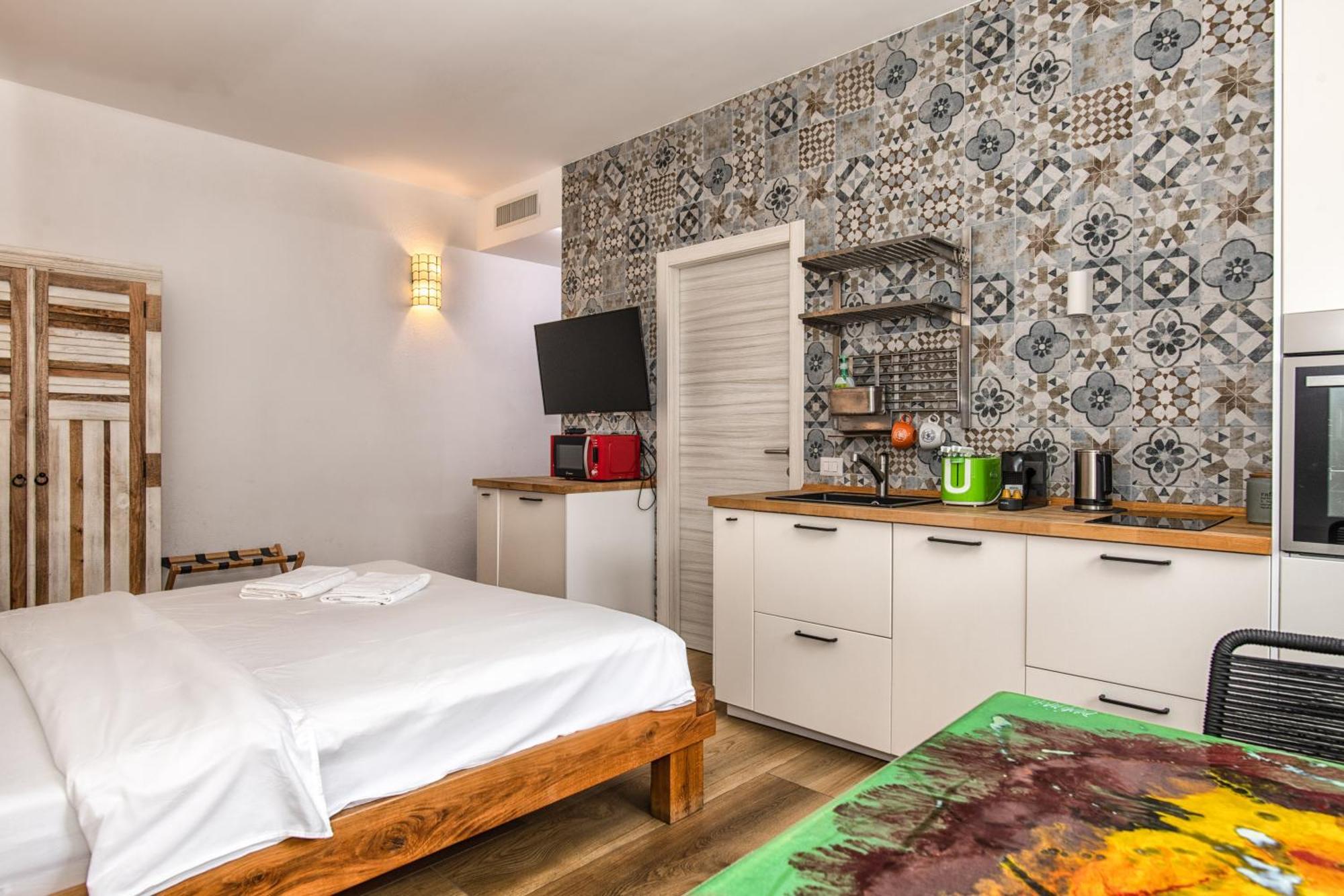 Luxury Cozy Studio By Central Station - Cafe มิลาน ภายนอก รูปภาพ